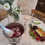 Trullo Antico أوستوني