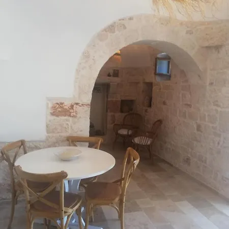 منزل ريفي Trullo Antico أوستوني